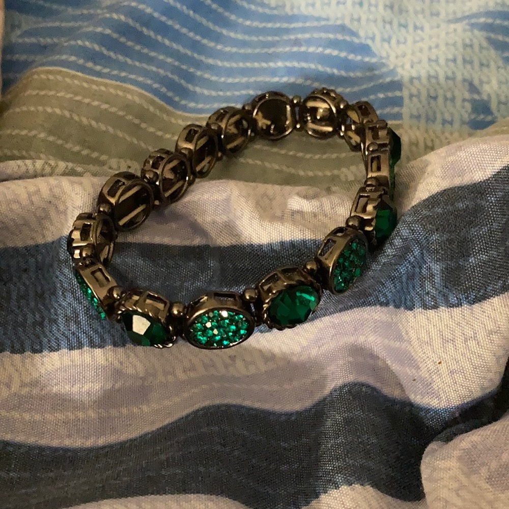 jewel bracelet